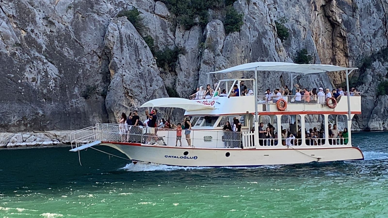 Şahinkaya Kanyonu Özel Aile ve Grup Turu — Çataloğlu Turizm